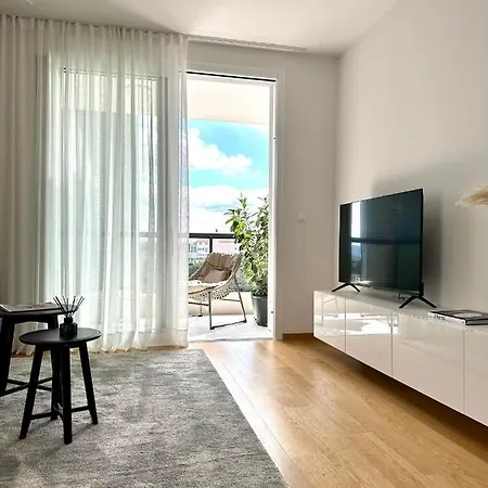 Sono - App With Garage&elevator Apartment Split